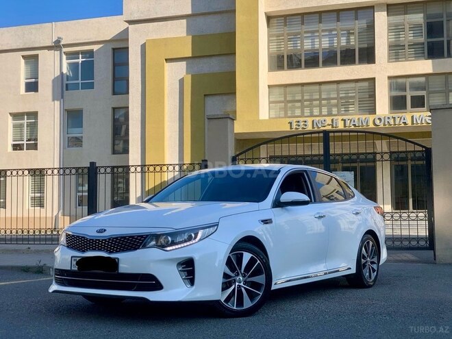 Kia K5-3