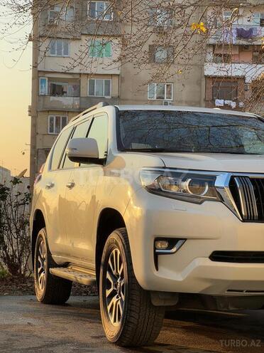 Toyota Land Cruiser Prado 2017, 83,000 km - 2.7 l - Bakı