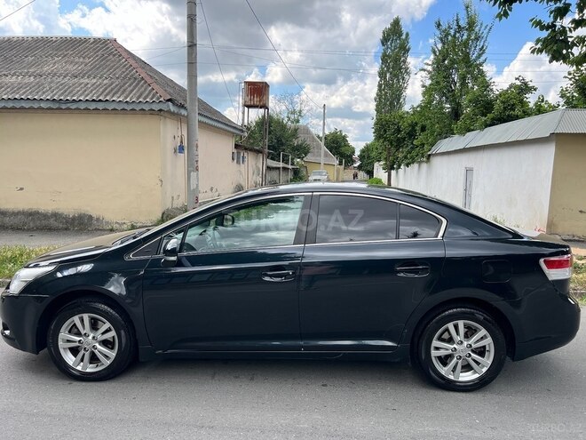 Toyota Avensis 2011, 229,563 km - 2.0 л - Bakı