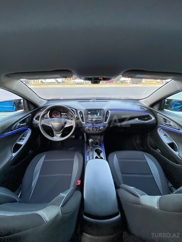 Chevrolet Malibu-12