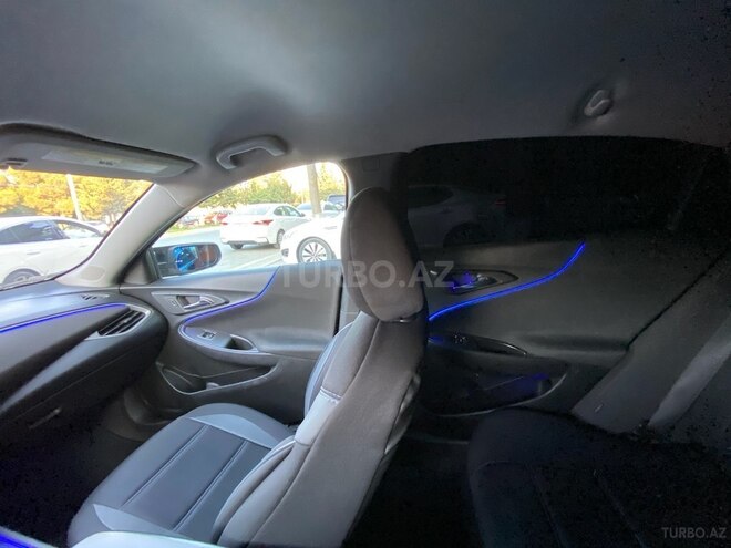 Chevrolet Malibu-15