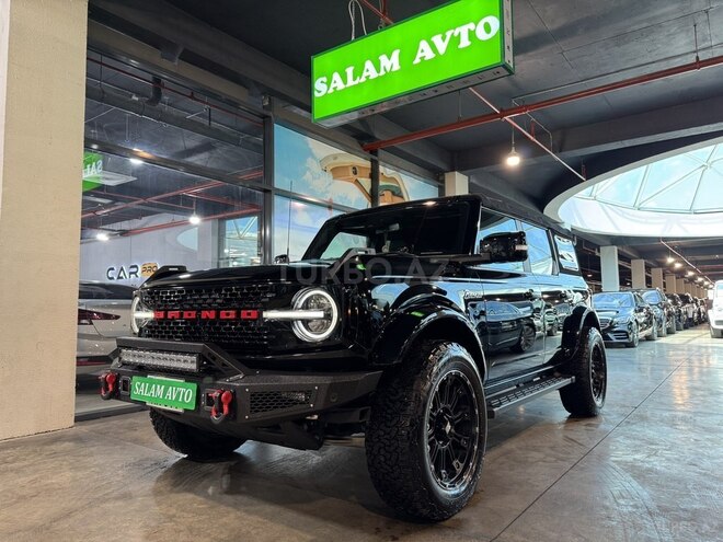 Ford Bronco-3