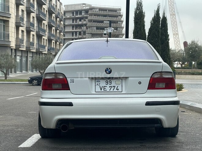 BMW 530-4