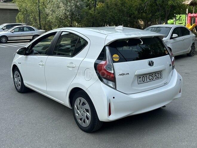 Toyota Aqua 2018, 118,500 km - 1.5 l - Bakı