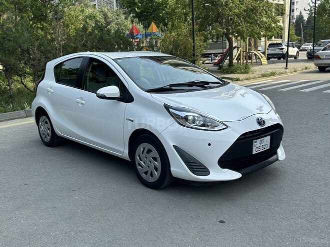 Toyota Aqua 2018, 118,500 km - 1.5 l - Bakı