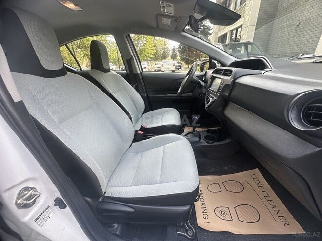 Toyota Aqua 2018, 118,500 km - 1.5 l - Bakı