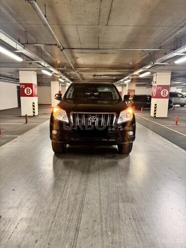 Toyota Land Cruiser Prado 2009, 235,000 km - 2.7 l - Bakı