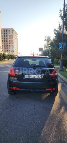Kia Ceed 2010, 179,000 km - 2.0 л - Bakı