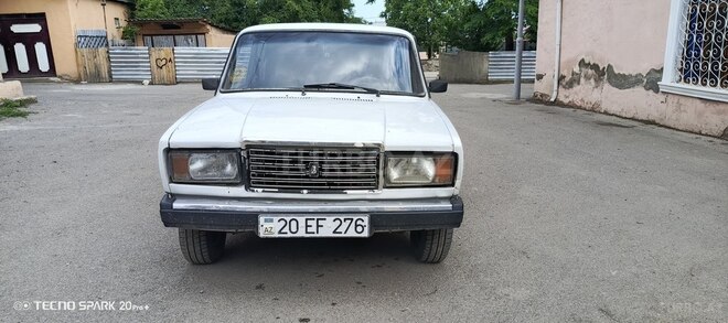 LADA (VAZ) 2107 1984, 80,000 km - 1.6 l - Qazax