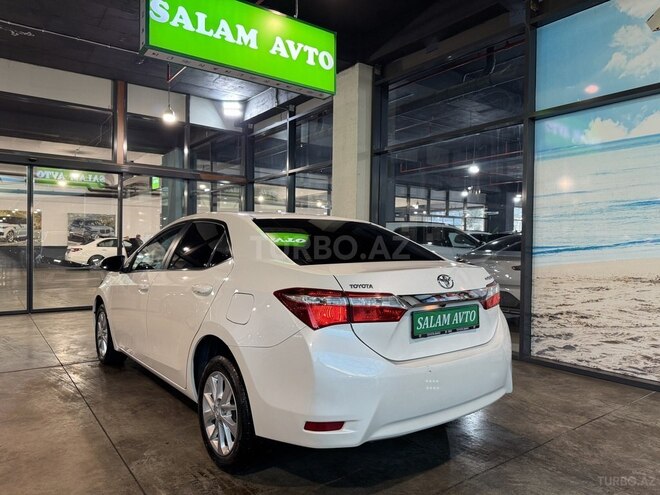 Toyota Corolla 2015, 247,000 km - 1.6 l - Bakı