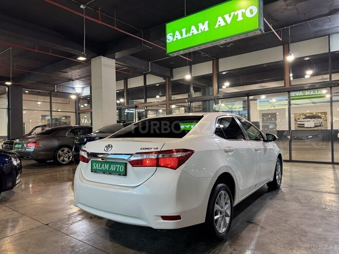 Toyota Corolla 2015, 247,000 km - 1.6 l - Bakı