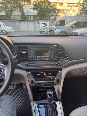 Hyundai Elantra 2017, 112,456 km - 2.0 л - Bakı