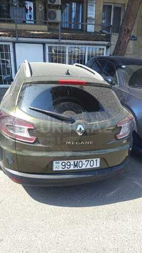 Renault Megane-6