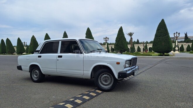 LADA (VAZ) 2107 2009, 80,000 km - 1.6 л - Gəncə