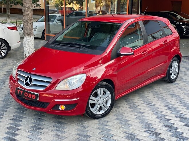 Mercedes B 170-6