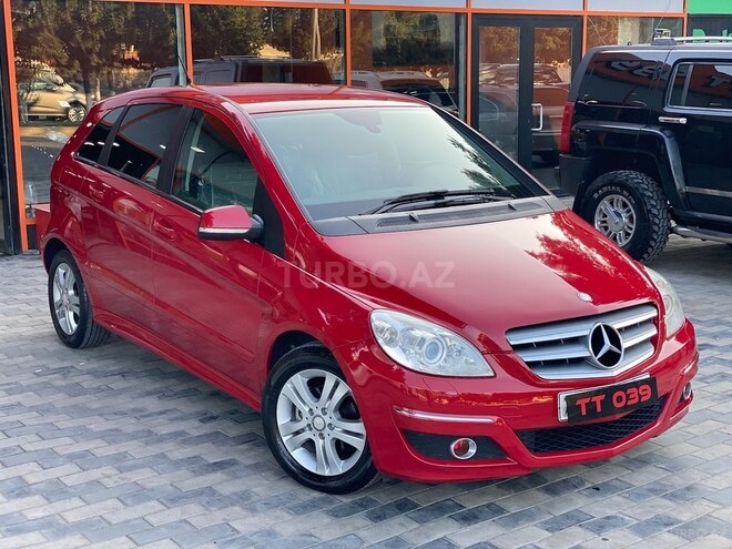Mercedes B 170-7