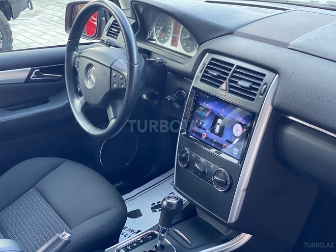 Mercedes B 170-18