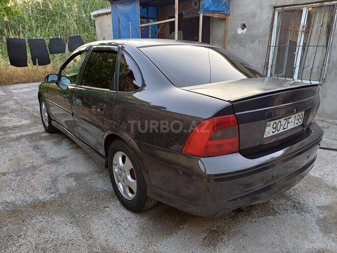 Opel Vectra 2000, 236,000 km - 1.6 l - Bakı