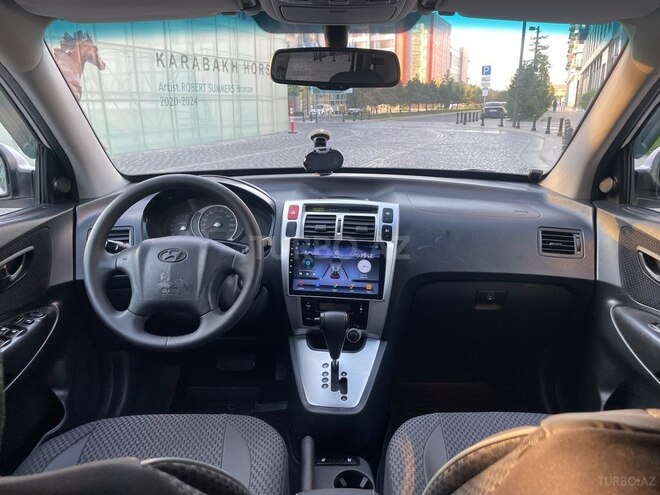 Hyundai Tucson-13