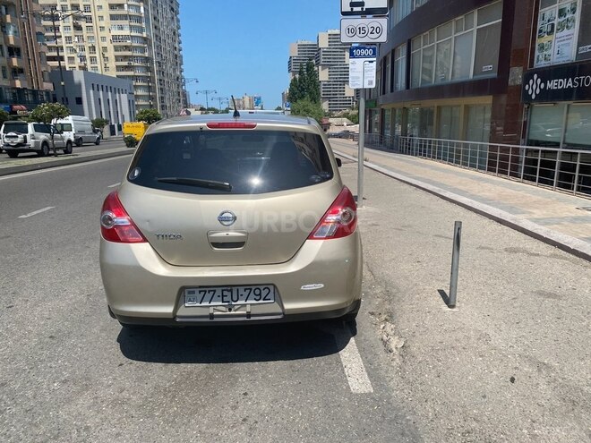 Nissan Tiida 2011, 101,000 km - 1.5 l - Bakı