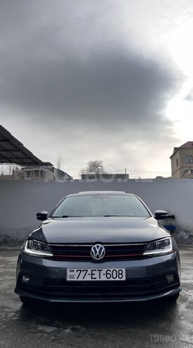 Volkswagen Jetta-2