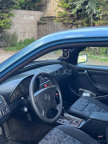 Mercedes C 220 d 1999, 680,000 km - 2.2 l - İsmayıllı