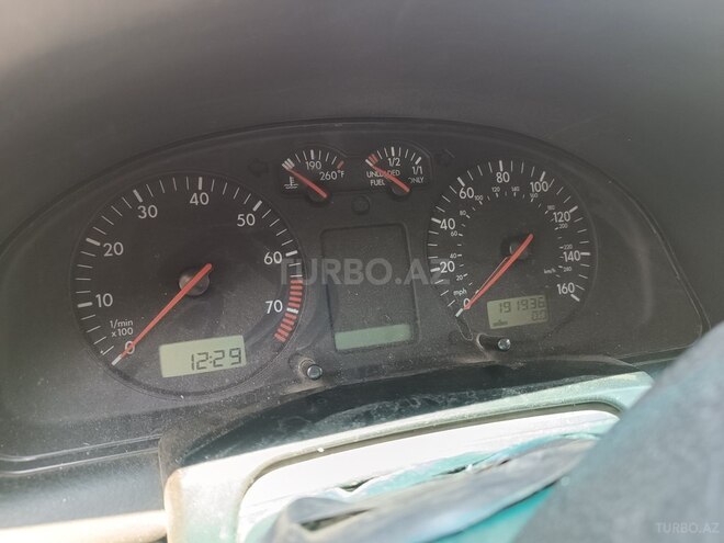 Volkswagen Passat 1999, 191,936 km - 1.8 л - İsmayıllı