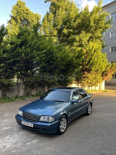 Mercedes C 220 d 1999, 680,000 km - 2.2 l - İsmayıllı
