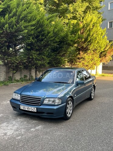 Mercedes C 220 d 1999, 680,000 km - 2.2 l - İsmayıllı