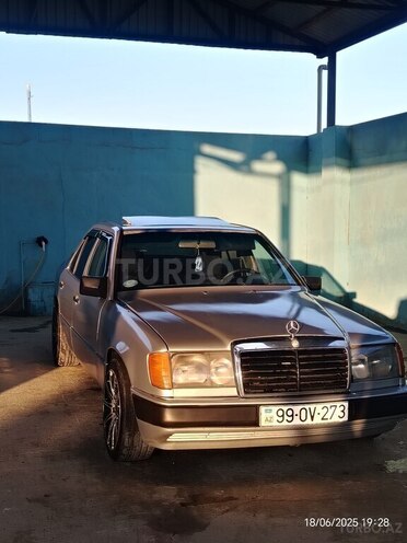 Mercedes E 230 1992, 452,374 km - 2.3 л - Sumqayıt