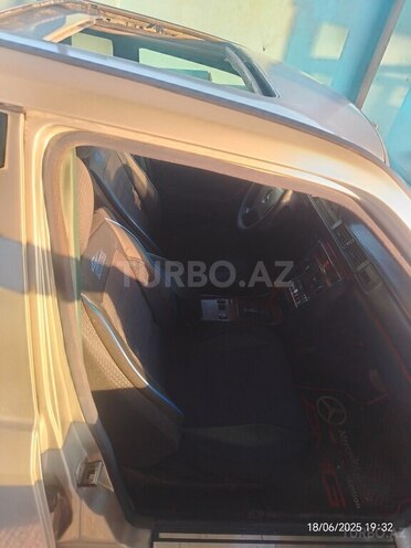 Mercedes E 230 1992, 452,374 km - 2.3 л - Sumqayıt