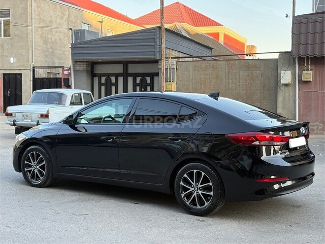 Hyundai Elantra 2017, 94,000 km - 2.0 л - Bakı
