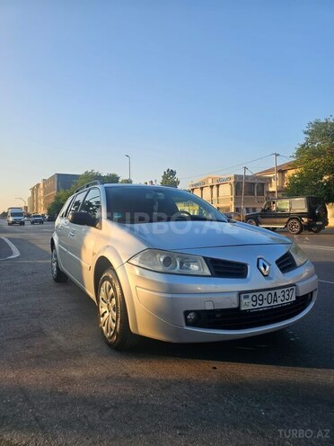 Renault Megane-2