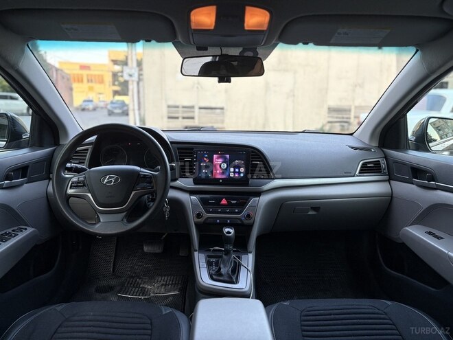 Hyundai Elantra 2017, 94,000 km - 2.0 л - Bakı