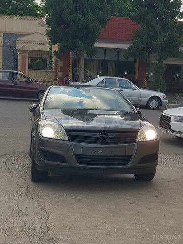 Opel Astra 2009, 280,000 km - 1.4 l - Gəncə