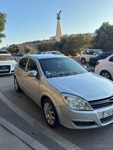 Opel Astra 2006, 255,680 km - 1.3 л - Bakı