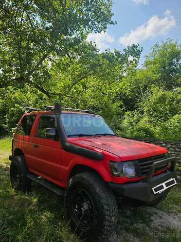 Mitsubishi Pajero 1994, 445,000 km - 2.8 l - Qusar