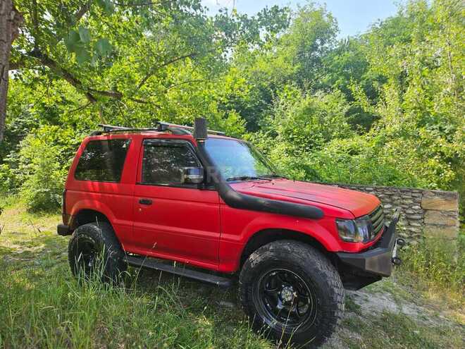 Mitsubishi Pajero 1994, 445,000 km - 2.8 l - Qusar