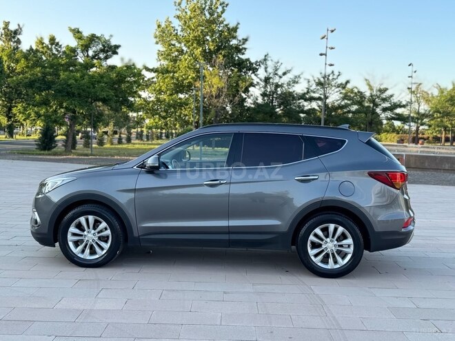 Hyundai Santa Fe-11