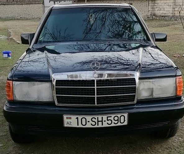 Mercedes 190 1991, 300,000 km - 2.3 л - Qəbələ