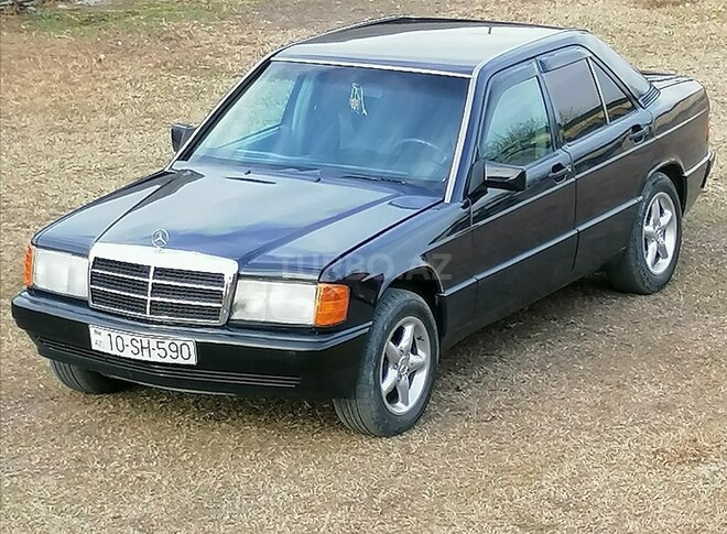 Mercedes 190 1991, 300,000 km - 2.3 л - Qəbələ