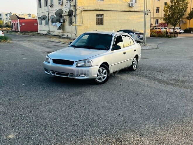 Hyundai Accent 2001, 239,039 km - 1.6 л - Şirvan