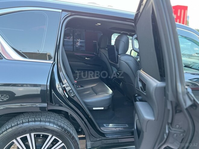 Lexus LX 500d-11