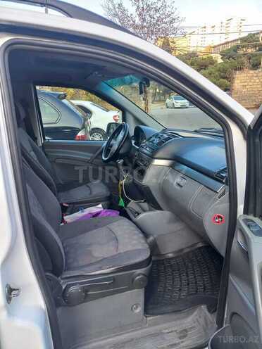 Mercedes Vito 115 2010, 284,000 km - 2.2 l - Bakı