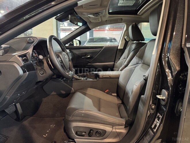 Lexus ES 300h-7