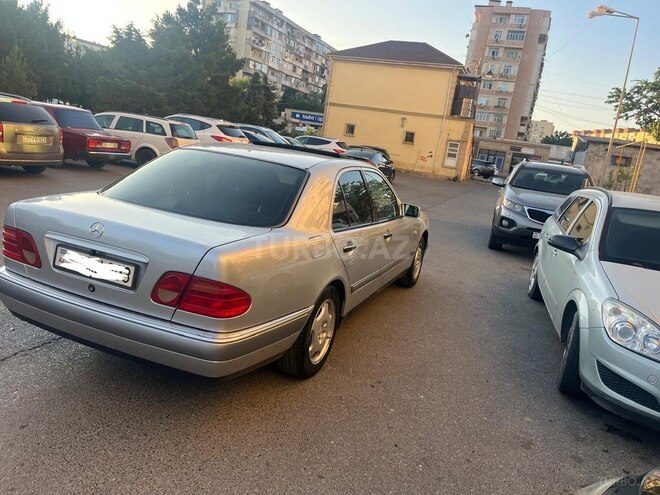 Mercedes E 230 1997, 410,057 km - 2.3 l - Bakı