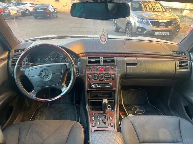 Mercedes E 230 1997, 410,057 km - 2.3 l - Bakı