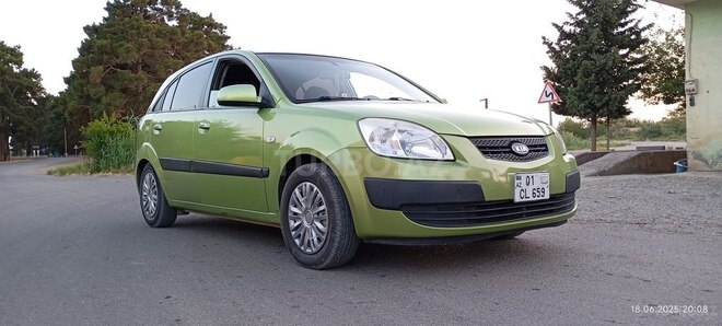 Kia Rio 2007, 100,000 km - 1.4 l - Biləsuvar