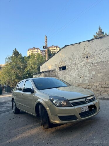 Opel Astra 2004, 266,520 km - 1.4 l - Sumqayıt