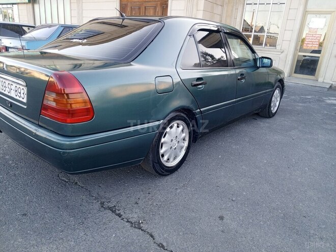 Mercedes C 180-5